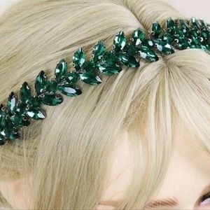 Rhinestone headband emerald